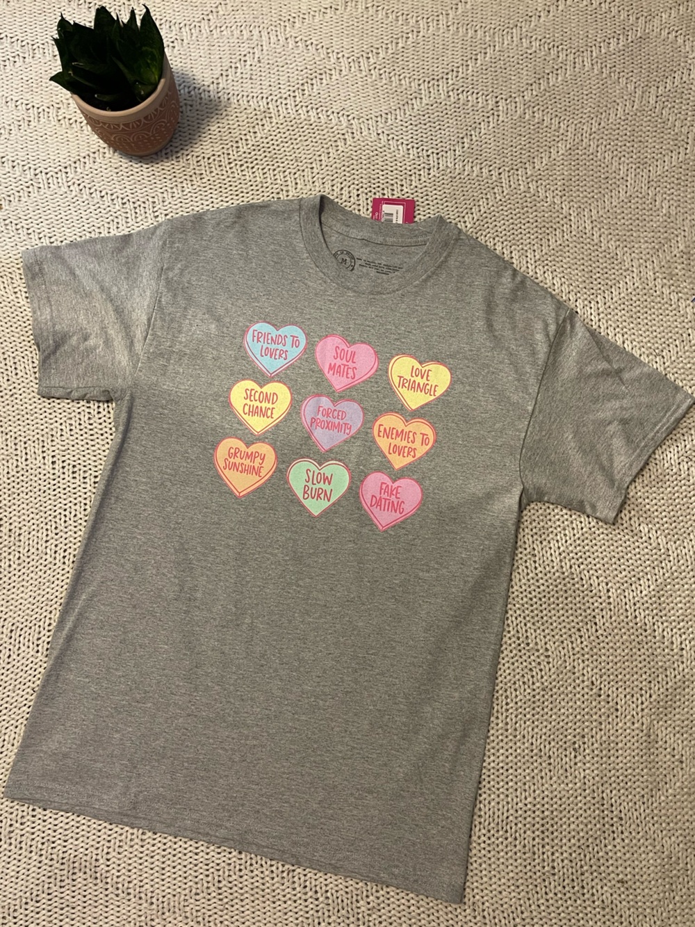 Out of Print Candy Hearts Graphic Tee Gray Medium Book Lover Valentine’s NWT